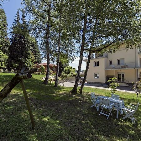 B&B Villa Giuli Varese Exteriör bild