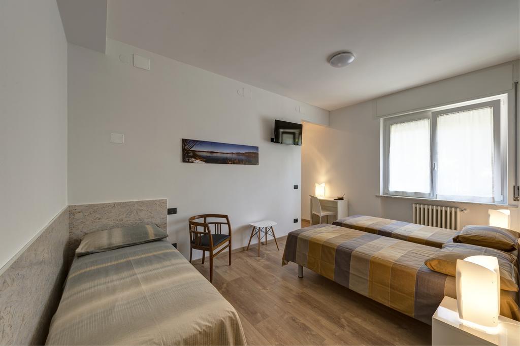 B&B Villa Giuli Varese Exteriör bild